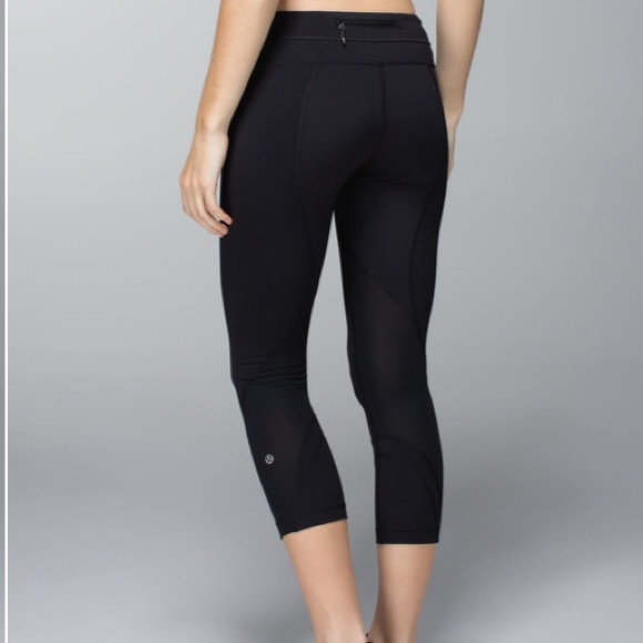 lululemon athletica Pants - Lululemon Inspire Crop